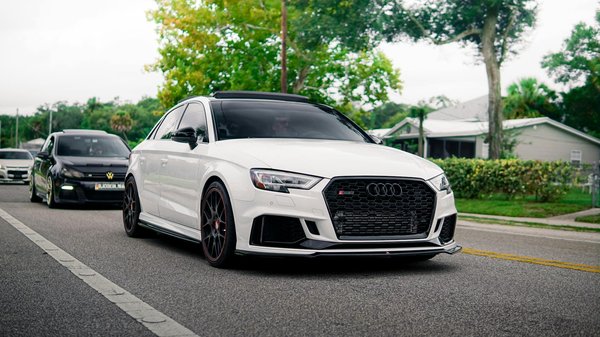 Quels sont les défis de l'intégration des véhicules électriques dans les flottes commerciales ?